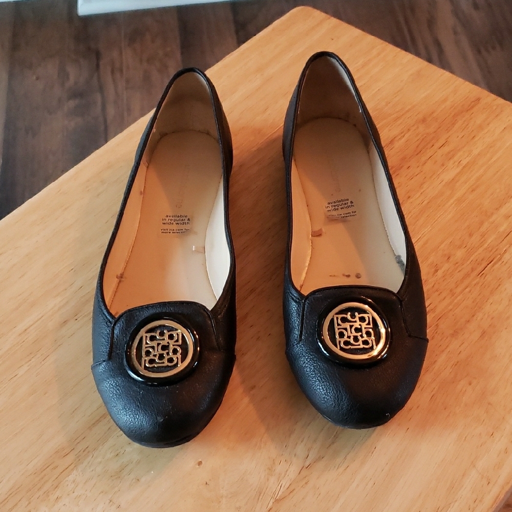 Liz Claiborne Black and Gold Flats